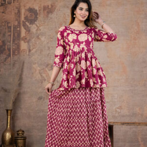 Women’s Maroon Floral Printed Kurti with Flared Skirt – Elegant Ethnic Co-ord Set